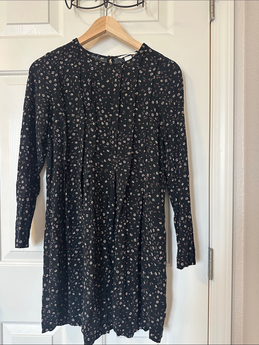 H&M Floral Long-Sleeve Dress